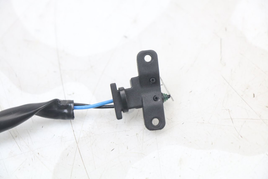 photo de CLUTCH SWITCH ROYAL ENFIELD SCRAM 411 (2022 - 2024) - Product overview