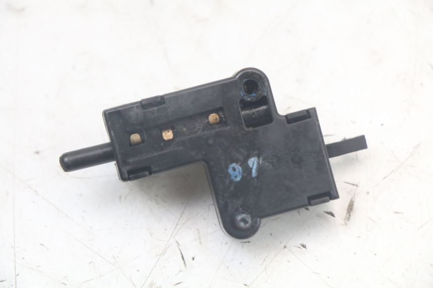 photo de CLUTCH SWITCH KAWASAKI VERSYS ABS 650 (2015 - 2018) - Alternative perspective