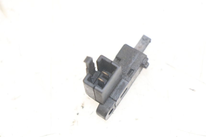 photo de CLUTCH SWITCH YAMAHA YZF R THUNDERCAT 600 (1996 - 2003) - Zoom on usage condition