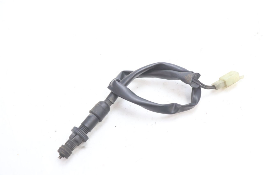 photo de REAR STOP LIGHT SWITCH HONDA CB F HORNET 600 (2005 - 2006) - Zoom on usage condition