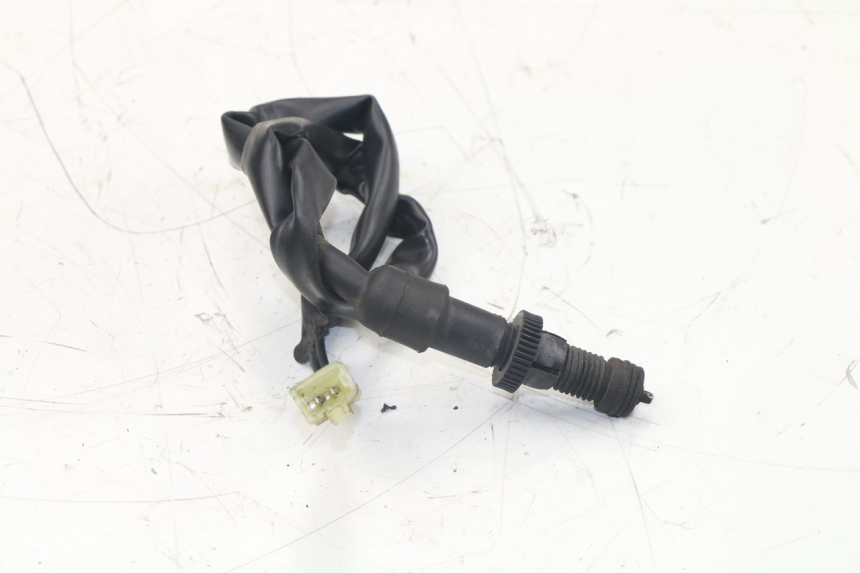 photo de REAR STOP LIGHT SWITCH HONDA CBF N 600 (2004 - 2007) - Zoom on usage condition