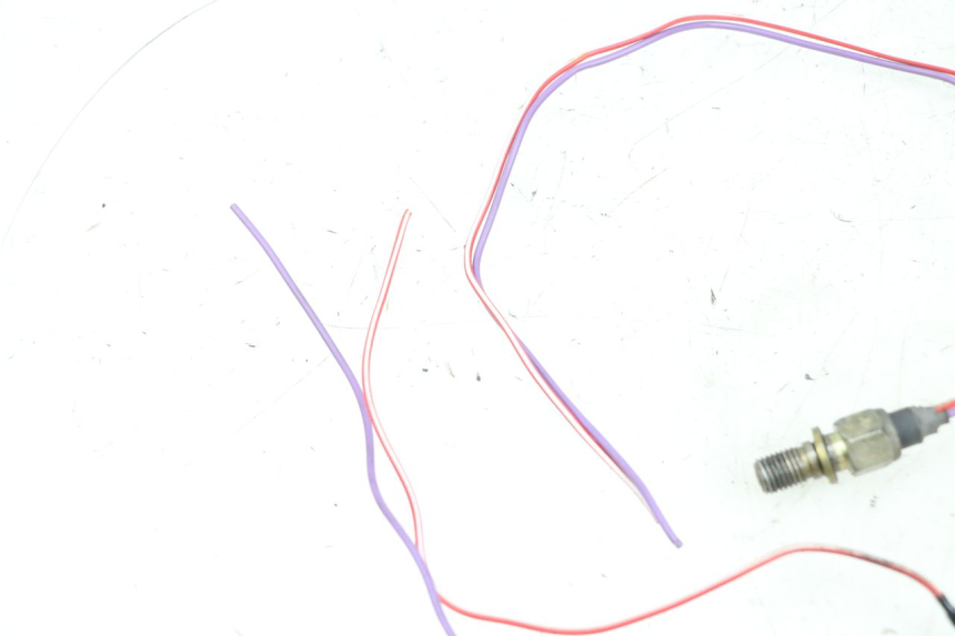 photo de REAR STOP LIGHT SWITCH KSR CODE 125 (2018 - 2020) - Zoom on usage condition