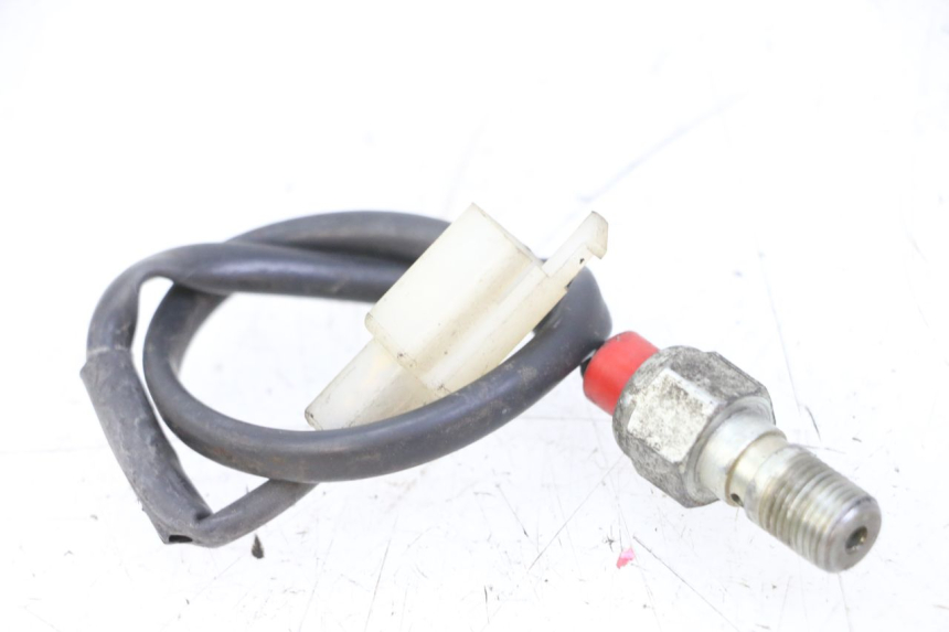 photo de REAR STOP LIGHT SWITCH DERBI SENDA R X-TREME 50 (2006 - 2010) - Main view