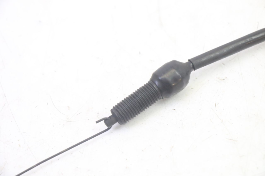 photo de REAR STOP LIGHT SWITCH SUZUKI DL V STROM 1000 (2002 - 2007) - Zoom on usage condition