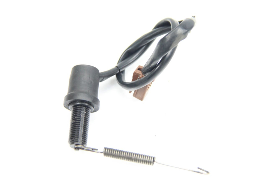 photo de REAR BRAKE LIGHT SWITCH YAMAHA FJR ABS 1300 (2006 - 2012) - Zoom on usage condition