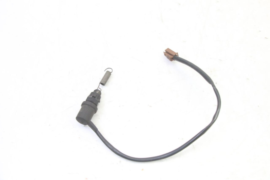 photo de REAR STOP LIGHT SWITCH YAMAHA FZ6 FAZER S2 600 (2007 - 2011) - Alternative perspective