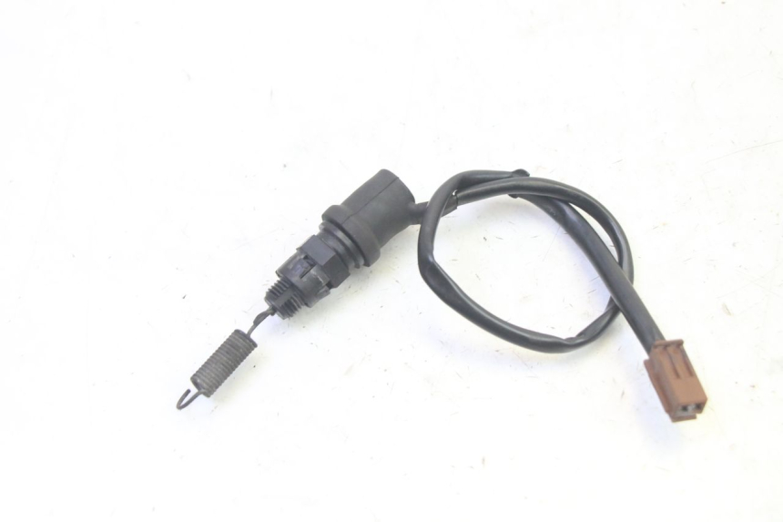 photo de REAR STOP LIGHT SWITCH YAMAHA FZ6 N FAZER 600 (2004 - 2006) - Component detail