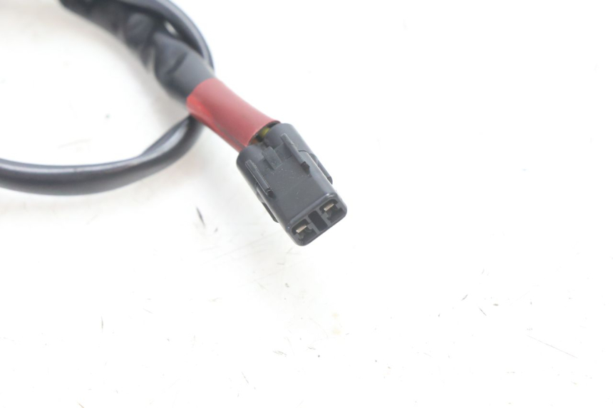 photo de REAR STOP LIGHT SWITCH YAMAHA FZ8 800 (2010 - 2016) - Zoom on usage condition