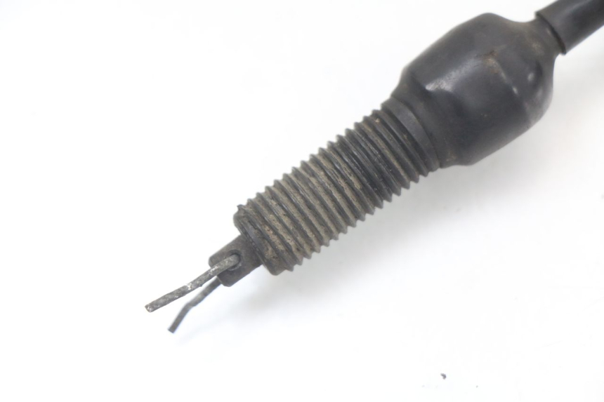 photo de REAR STOP LIGHT SWITCH SUZUKI GN 125 (1997 - 2000) - Component detail