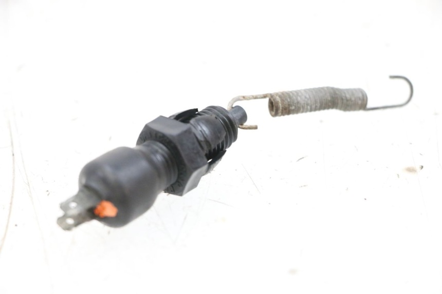 photo de REAR STOP LIGHT SWITCH SUZUKI GSXR GSX-R 1000 (2003 - 2004) - Component detail