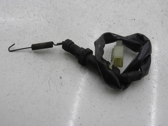 photo de REAR STOP LIGHT SWITCH HONDA NTV DEAUVILLE 650 (2001 - 2006) - Component detail