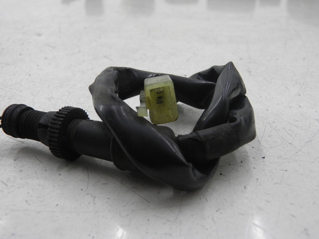 photo de REAR STOP LIGHT SWITCH HONDA NTV DEAUVILLE 650 (2001 - 2006) - Zoom on usage condition