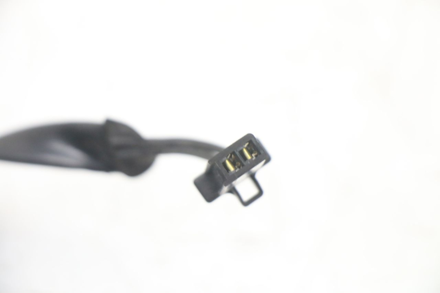photo de REAR STOP LIGHT SWITCH HONDA VT C2 SHADOW 750 (1997 - 2001) - Alternative perspective