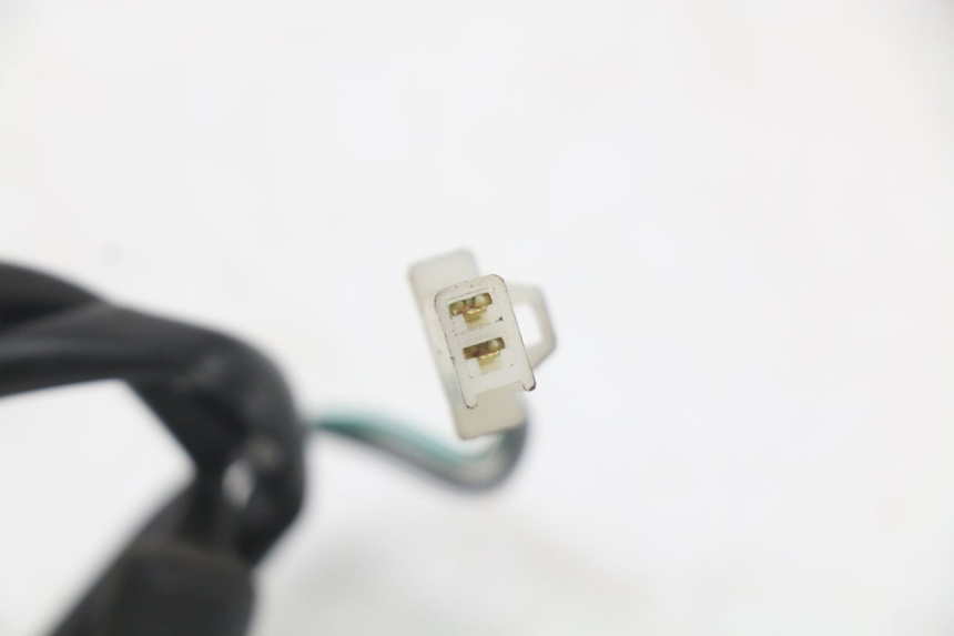 photo de REAR STOP LIGHT SWITCH KYMCO K-PW K-PIPE 50 (2012 - 2017) - Alternative perspective