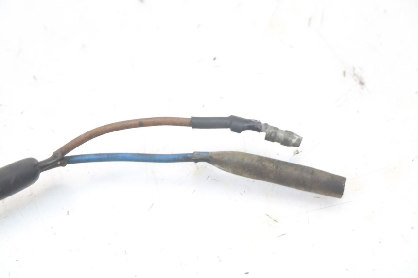 photo de REAR STOP LIGHT SWITCH KAWASAKI GTR 1000 (1994 - 2004) - Technical close-up