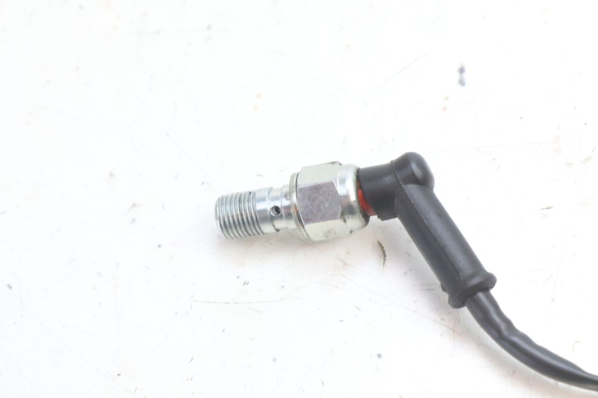 photo de REAR STOP LIGHT SWITCH RIEJU MRT PRO SUPERMOTARD 50 (2007 - 2018) - Component detail