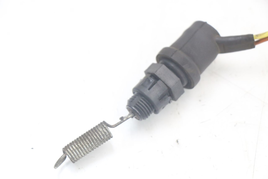 photo de REAR BRAKE LIGHT SWITCH YAMAHA MT-07 MT07 ABS 700 (2014 - 2017) - Component detail