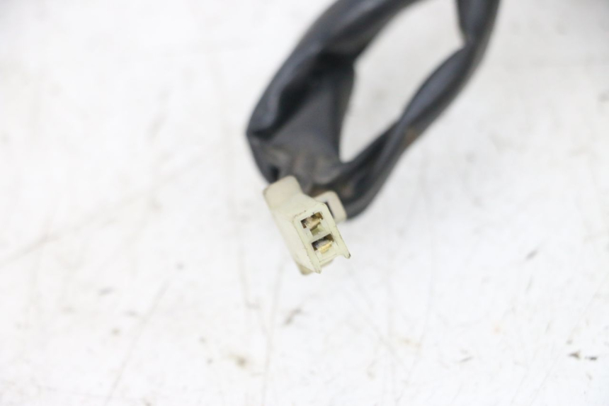 photo de REAR STOP LIGHT SWITCH HONDA NSR R 125 (1994 - 2003) - Zoom on usage condition