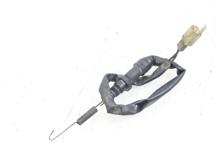 photo de REAR BRAKE LIGHT SWITCH HONDA NTV DEAUVILLE 650 (1998 - 2001) - Component detail