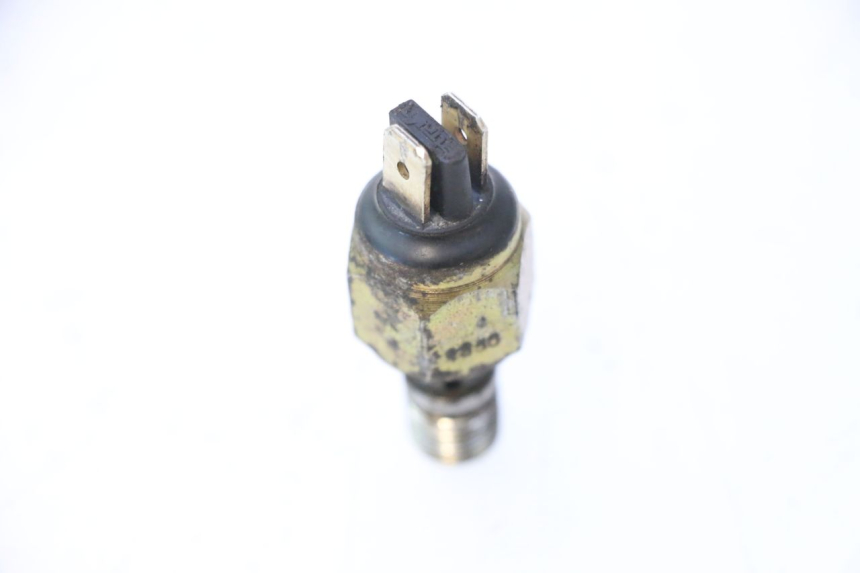 photo de REAR STOP LIGHT SWITCH MZ RT 125 (2000 - 2008) - Zoom on usage condition