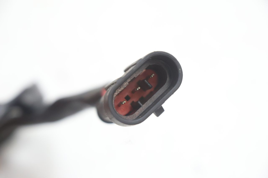 photo de REAR STOP LIGHT SWITCH CAN-AM SPYDER RS 1000 (2008 - 2012) - Fixing points details