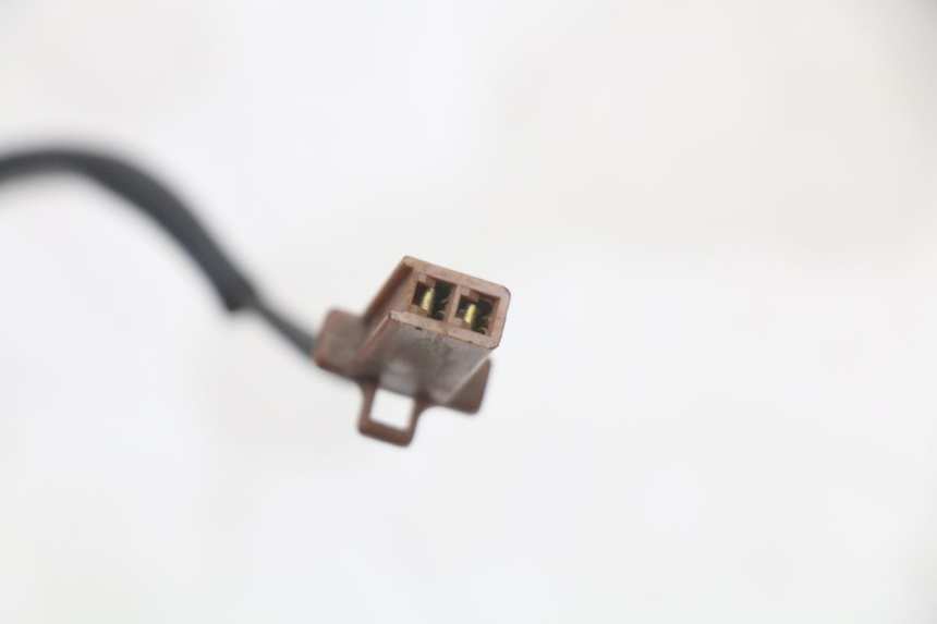 photo de REAR STOP LIGHT SWITCH YAMAHA TDR DELTABOX 125 (1997 - 2003) - Technical close-up