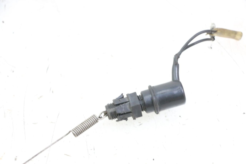 photo de REAR BRAKE LIGHT SWITCH YAMAHA SR 125 (1982 - 2003) - Component detail