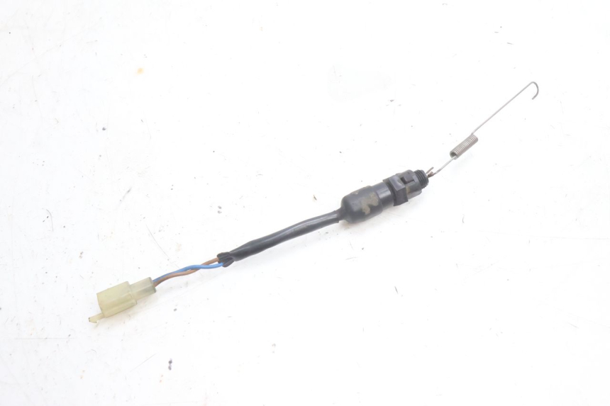 photo de REAR BRAKE LIGHT SWITCH KAWASAKI ZZR 600 (1995 - 2004) - Alternative perspective