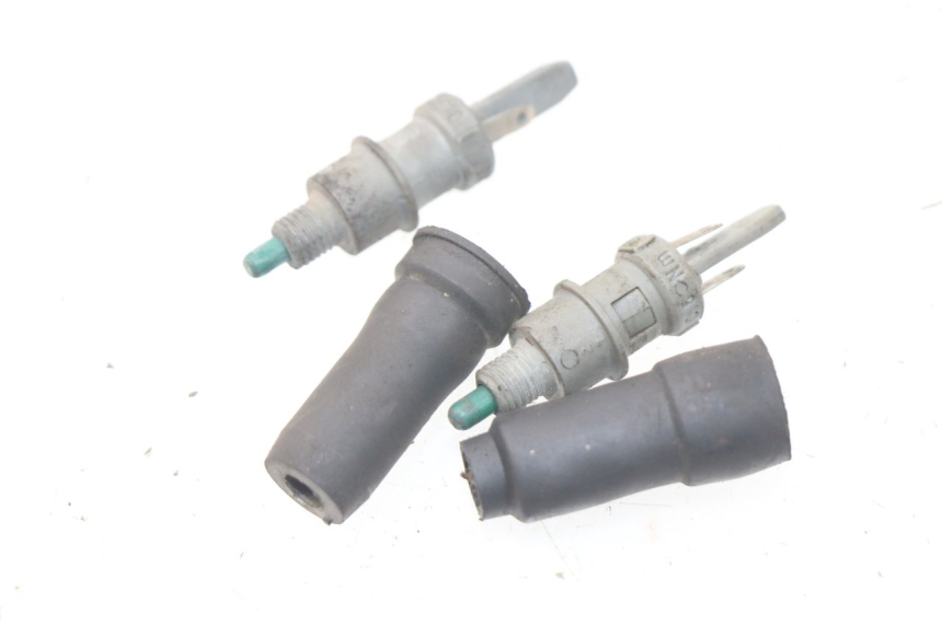 photo de STOP LIGHT SWITCH YAMAHA BW'S 50 (1999 - 2003) - Main view