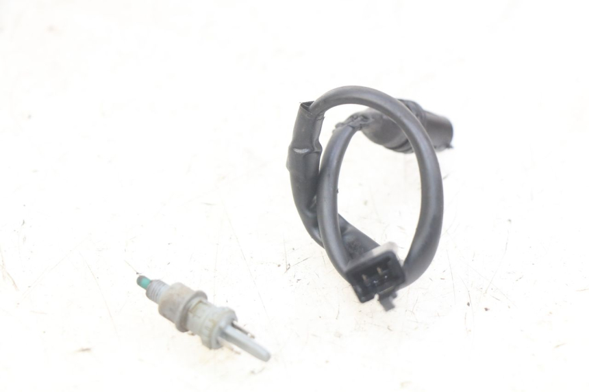 photo de STOP LIGHT SWITCH YAMAHA BW'S EASY 50 (2013 - 2016) - Component detail