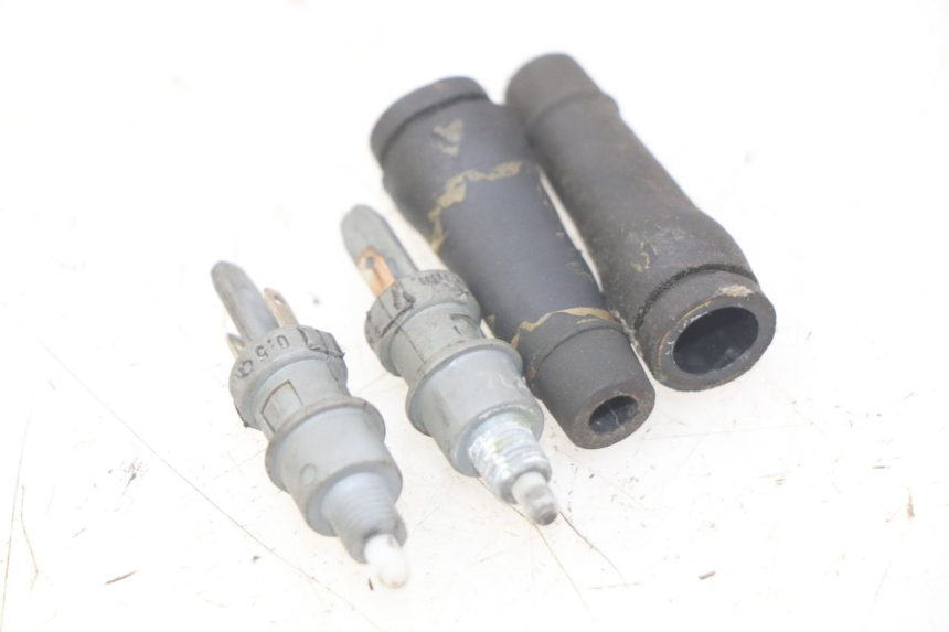 photo de STOP LIGHT SWITCH PEUGEOT CITYSTAR 2T 50 (2018 - 2021) - Component detail