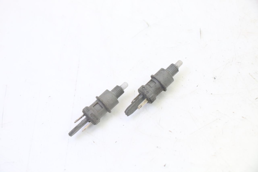 photo de STOP LIGHT SWITCH PEUGEOT CITYSTAR 50 (2013 - 2017) - Component detail