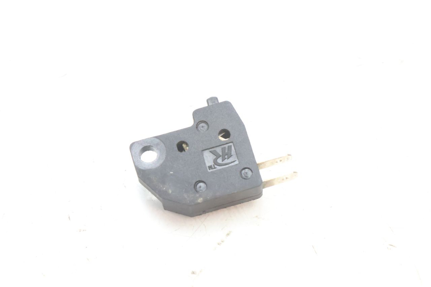 photo de RIGHT STOP LIGHT SWITCH KYMCO AGILITY 16+ 4T 50 (2018 - 2023) - Alternative perspective