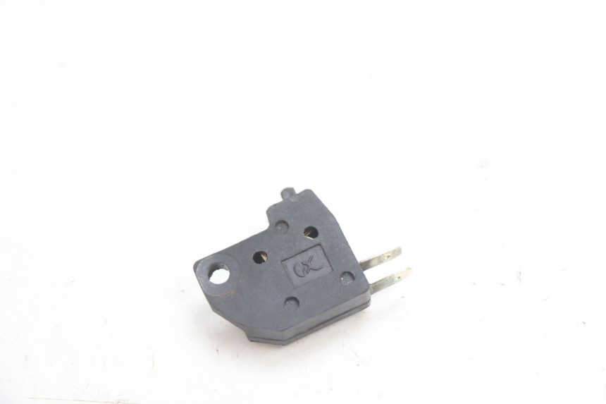 photo de RIGHT STOP LIGHT SWITCH KYMCO AGILITY 4T 10" 50 (2005 - 2018) - Main view