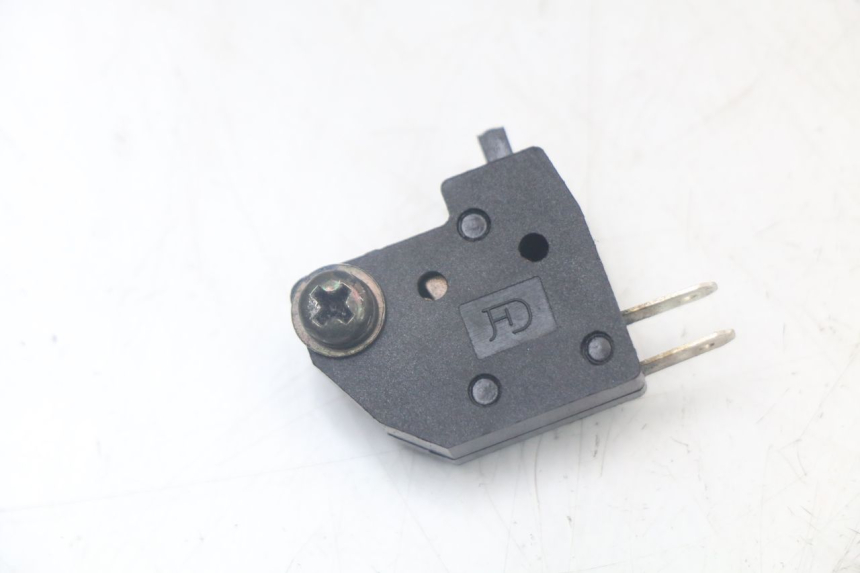 photo de RIGHT STOP LIGHT SWITCH KYMCO AGILITY 4T 50 (2018 - 2022) - Main view