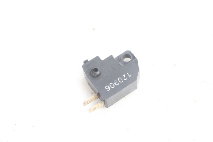 photo de RIGHT STOP LIGHT SWITCH KYMCO AGILITY FR 2T 50 (2012 - 2017) - Alternative perspective