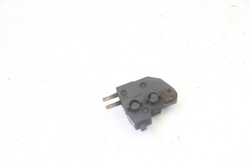 photo de RIGHT BRAKE LIGHT SWITCH SUZUKI BURGMAN 125 (2007 - 2014) - Component detail