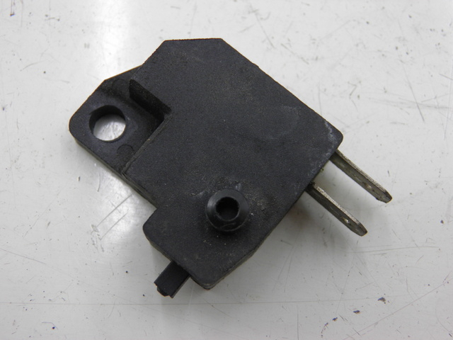 photo de RIGHT STOP LIGHT SWITCH DAELIM S2 FI 125 (2008 - 2017) - Main view
