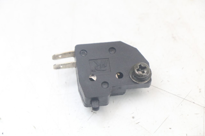photo de RIGHT BRAKE LIGHT SWITCH SYM FIDDLE 3 III 125 (2014 - 2020) - Component detail