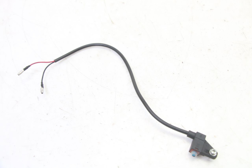 photo de RIGHT STOP LIGHT SWITCH VENESI FLY RETRO 4T 50 (2020 - 2025) - Zoom on usage condition