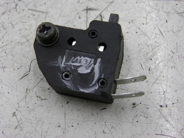 photo de RIGHT STOP LIGHT SWITCH FSM 15D 4T 50 (2012 - 2016) - Main view