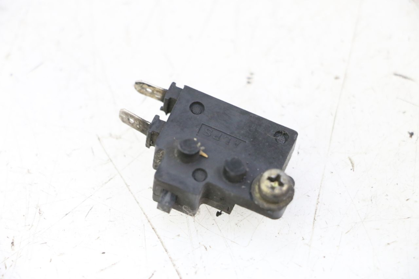 photo de RIGHT STOP LIGHT SWITCH YAMAHA FZ6 N FAZER 600 (2004 - 2006) - Main view