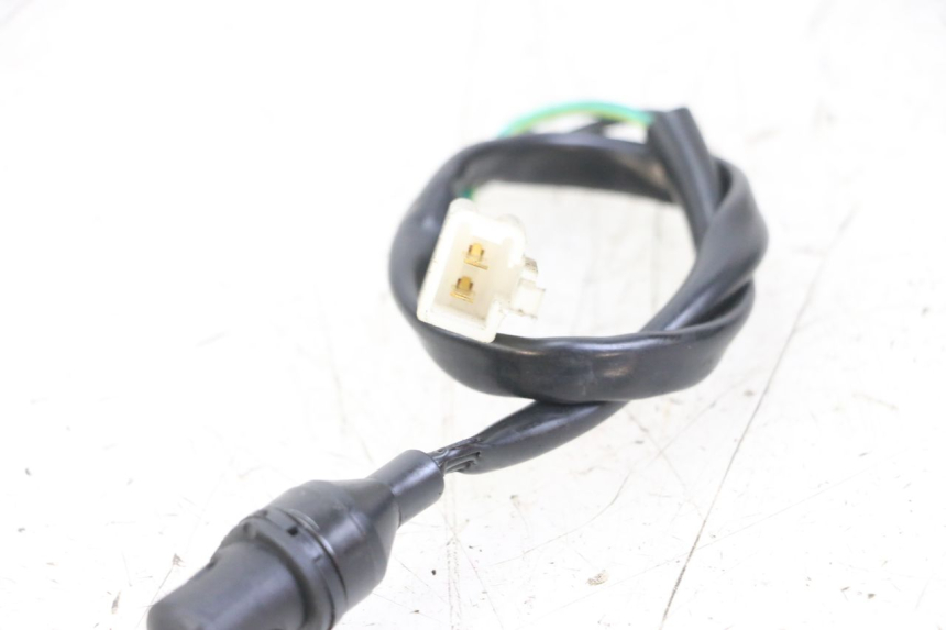 photo de RIGHT STOP LIGHT SWITCH GOES WIKI 125 (2010 - 2015) - Component detail