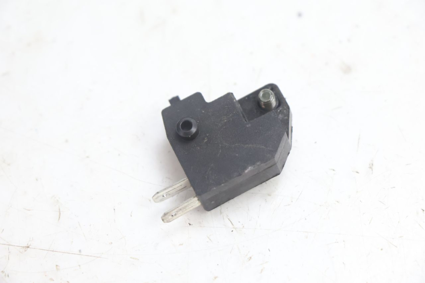 photo de RIGHT STOP LIGHT SWITCH EUROCKA GTR 50 (2007 - 2017) - Zoom on usage condition