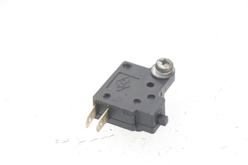 photo de RIGHT STOP LIGHT SWITCH SYM GTS EFI ABS 125 (2012 - 2016) - Component detail