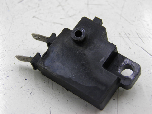 photo de RIGHT STOP LIGHT SWITCH HONDA CG 125 (2005 - 2007) - Component detail