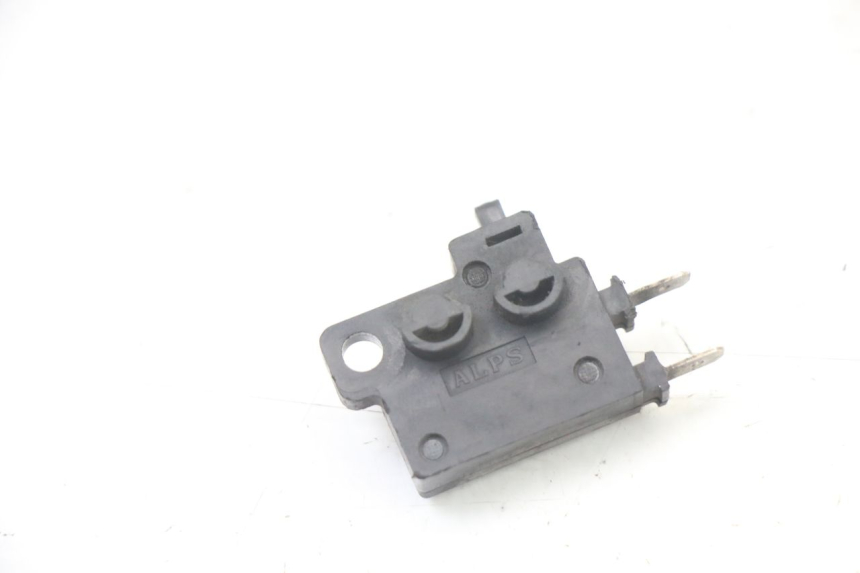 photo de RIGHT BRAKE LIGHT SWITCH HONDA FES S-WING SWING ABS 125 (2007 - 2015) - Main view