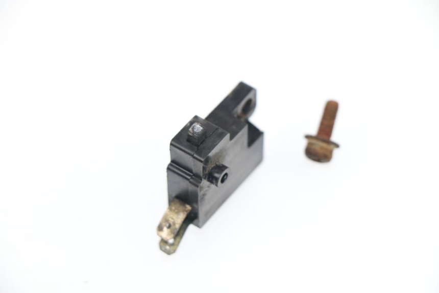 photo de RIGHT STOP LIGHT SWITCH HONDA VF 1000 (1984 - 1988) - Component detail