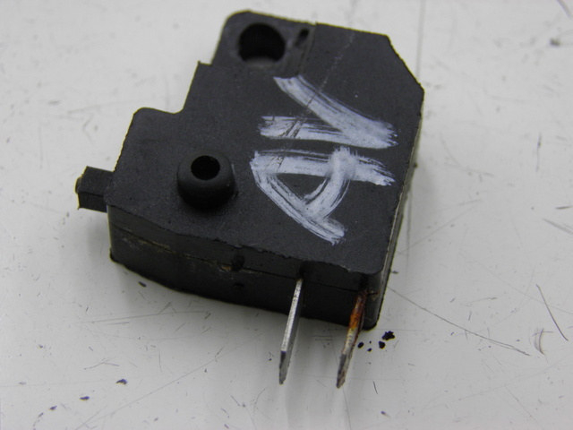 photo de RIGHT STOP LIGHT SWITCH JM MOTOR JULIA 50 (2010 - 2014) - Component detail