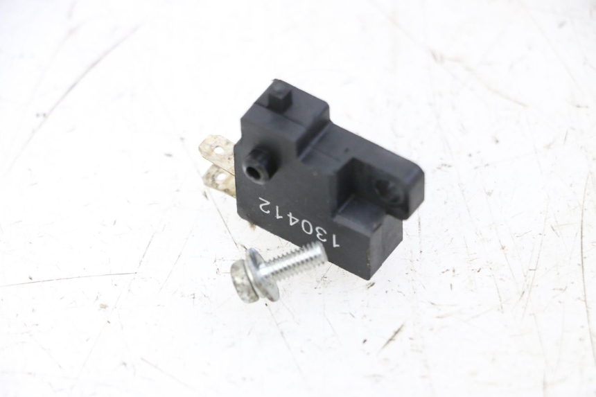 photo de RIGHT STOP LIGHT SWITCH SYM JOYMAX 125 (2010 - 2017) - Zoom on usage condition